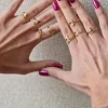 Anillos de iniciales con circonita