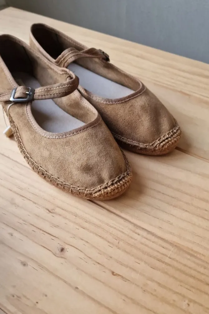 Bailarinas camel