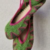 Bailarinas crochet con lazo verde y fucsia