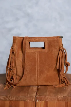 Bolso de ante con flecos camel