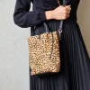 Bolso mini de piel de potro animal print