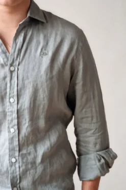 Camisa de lino hombre verde militar