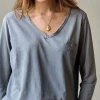 Camiseta de cuello pico con estrella