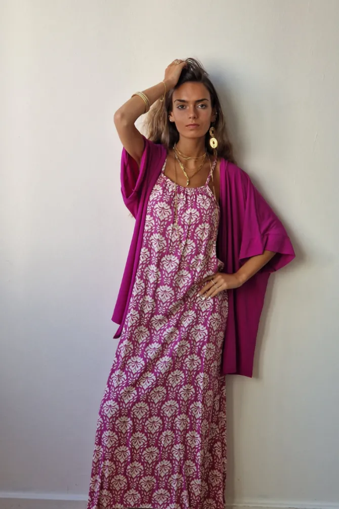 Chaqueta de punto frío en color magenta