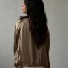 Chaqueta tipo bomber sin botones marrón
