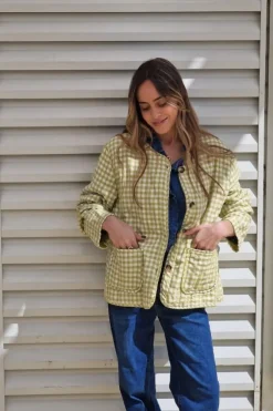 Chaqueta vichy con botones mostaza