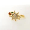 EARCUFF dorado estrella con piedras