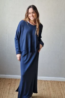 Falda de punto azul marino