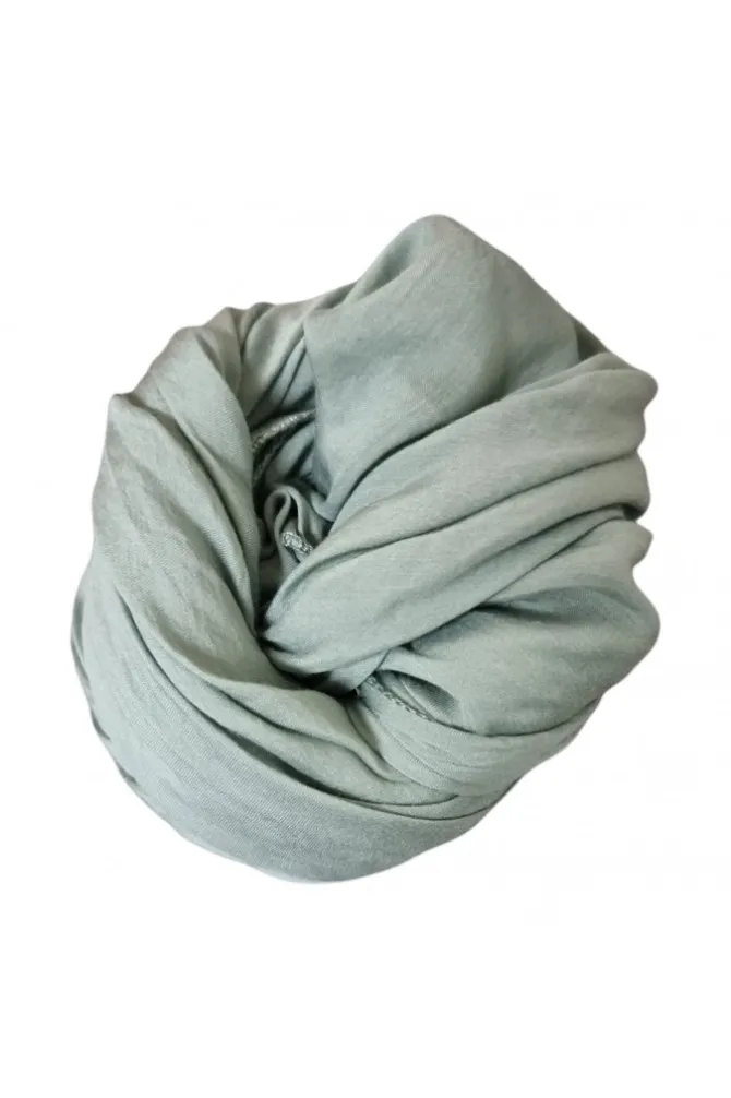 Fular liso verde salvia