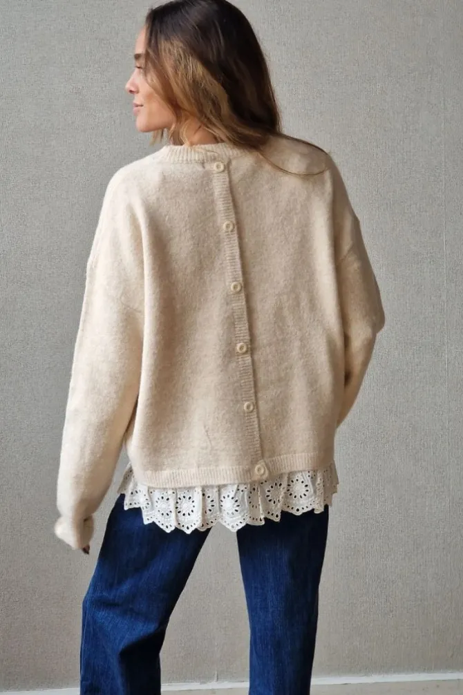 Jersey beige de cuello redondo con puntilla