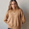 Jersey básico cuello redondo camel