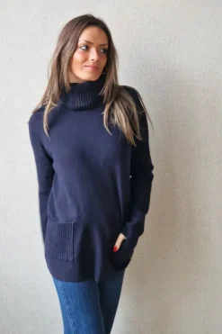 Jersey de cuello cisne con bolsillos azul marino