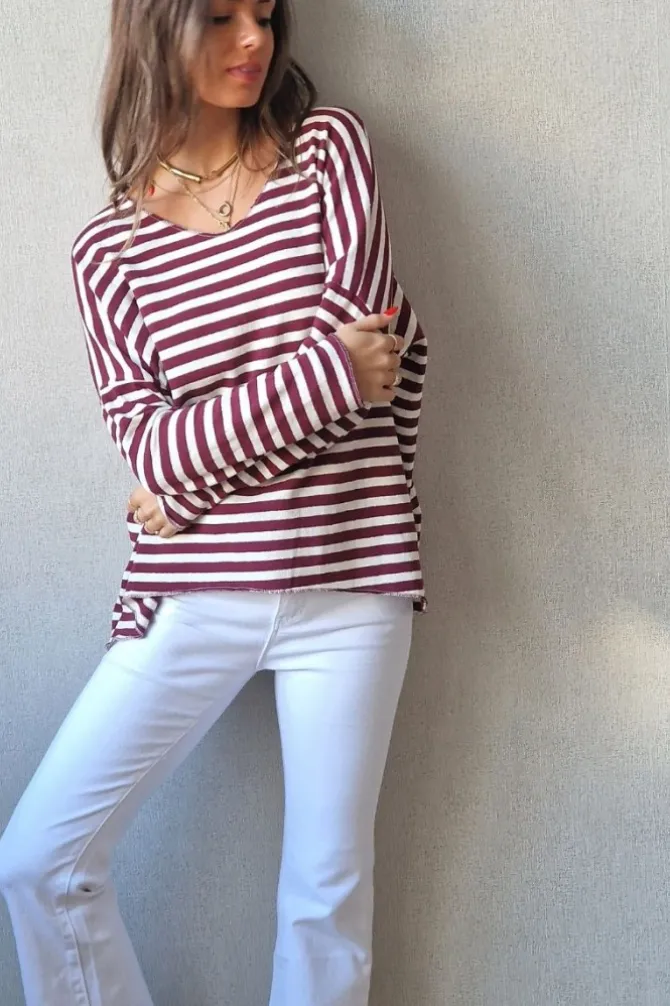 Jersey de rayas fino blanco y granate