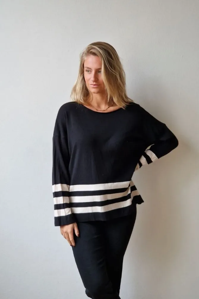 Jersey Negro Rayas Beige
