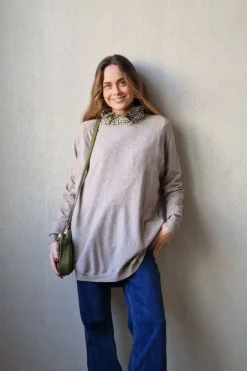 Jersey oversize con botones beige