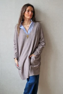 Jersey oversize cuello pico topo