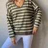Jersey rayas doradas de punto fino verde militar