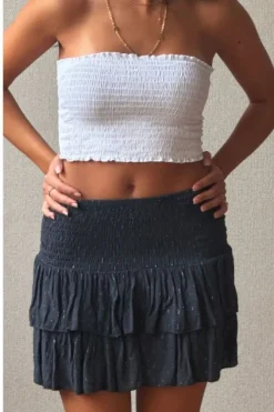 Minifalda pantalón gris con lurex cintura de goma y volantes