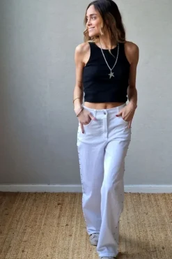 Pantalón con estrella y tachas blanco