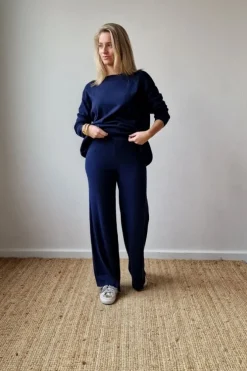 Pantalón culotte de punto azul marino