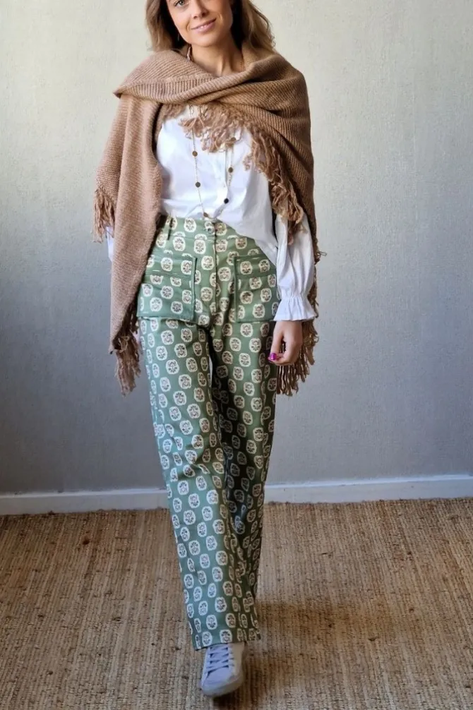 Pantalón de flores verde