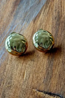 Pendientes botón de acero dorado