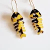 Pendientes resina raspa animal print