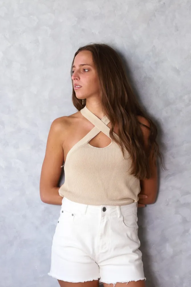 Top halter Limens con tira ancha cruzada beige