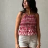 Top nido de abeja cuello halter color rojo