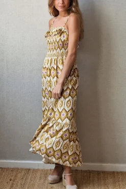 Vestido estampado de tirantes mostaza