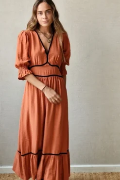 Vestido largo caldero de manga francesa