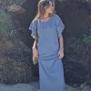 Vestido largo con manga volante puntilla