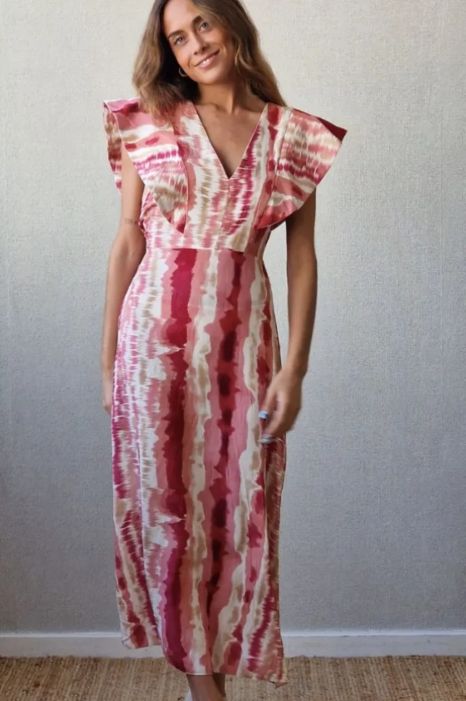 Vestido largo estampado con cuello pico y alerón rosa y beige
