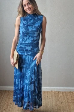 Vestido tul de flores azul